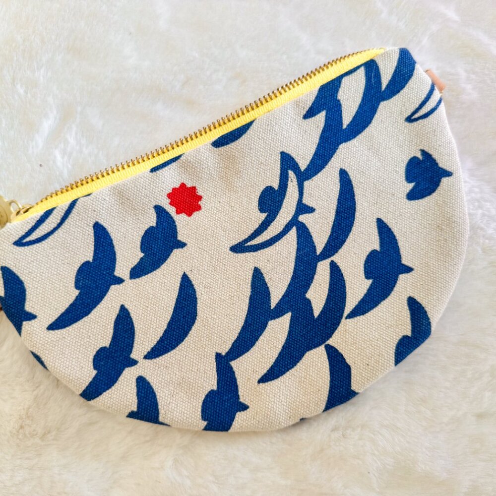 Erin Flett Half Moon Birds Clutch - Picture 2 of 7